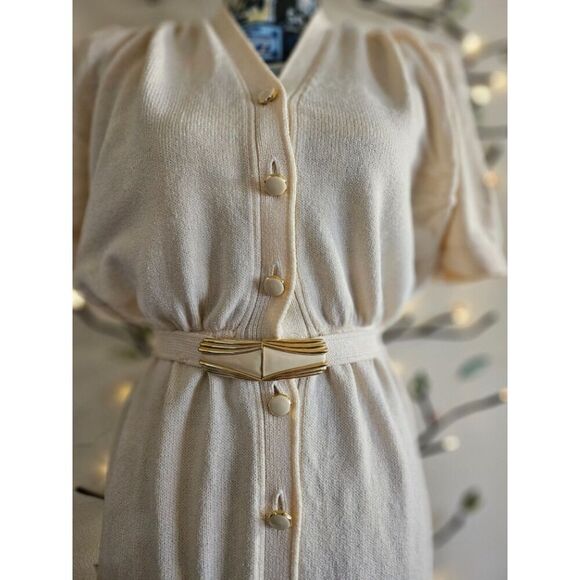Vintage 1960s St. John Cream Sweater Knit Dress 6 M - Picture 2 of 10